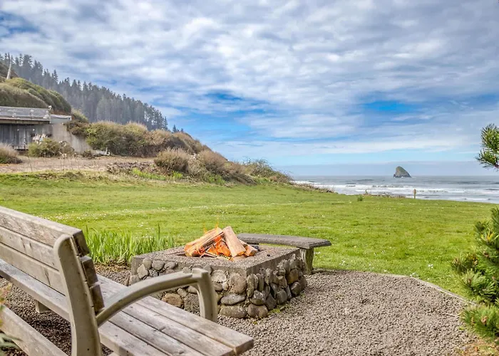 Shoreline Cottage
