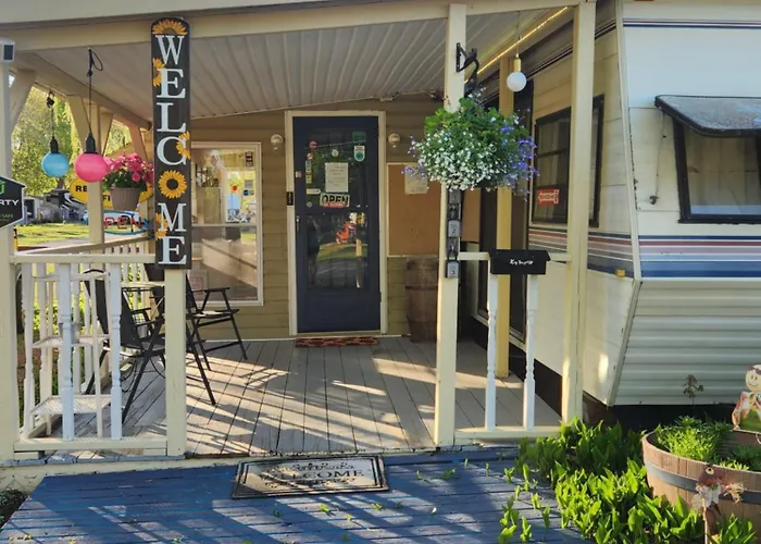 Orchard Queen Motel & Rv Park