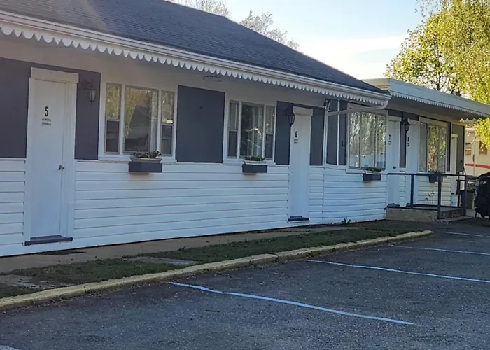 Orchard Queen Motel & Rv Park