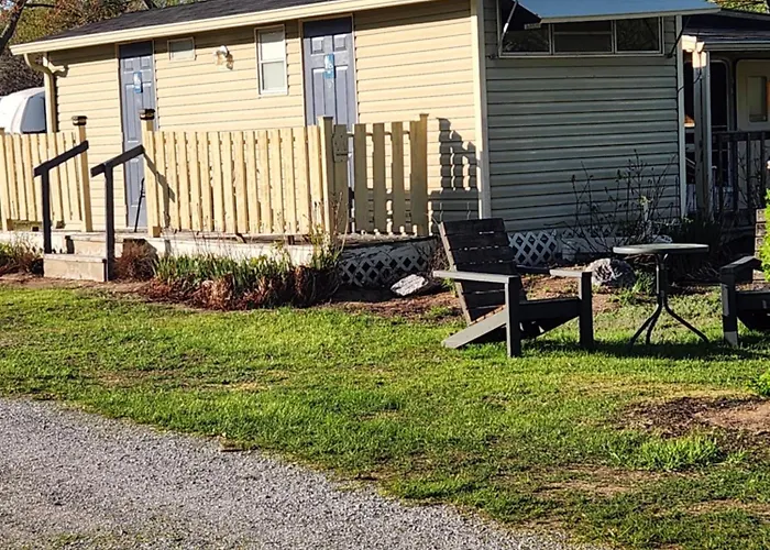 Orchard Queen Motel & Rv Park