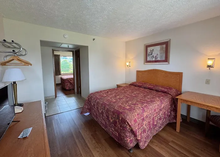 Landmark Inn On The River Sevierville