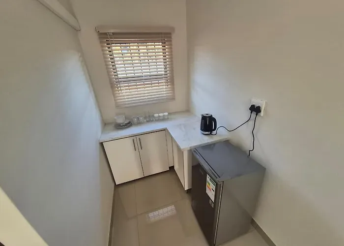 Ithonsi Guesthouse