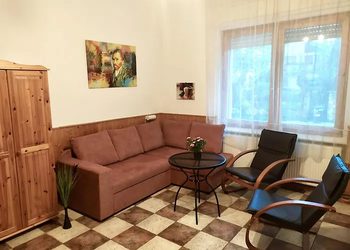 Vicze Apartmanhaz