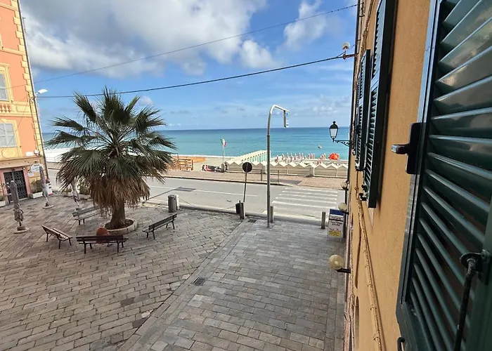 Appartamento Piazza Buccelli A 10 Mt Dal Mare