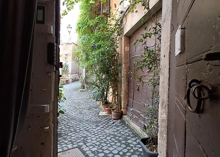 Apartments Campo De Fiori