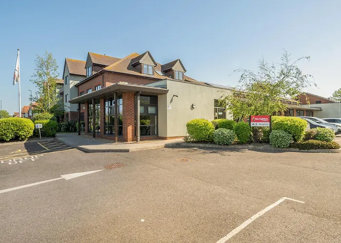 Marine Court Three Bedroom Second-Floor Apartment 35
