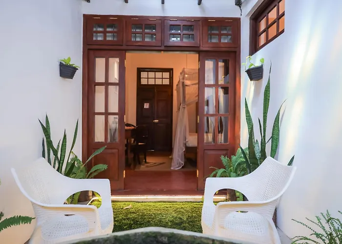 Colonial Residence Kandy Boutique Bungalow