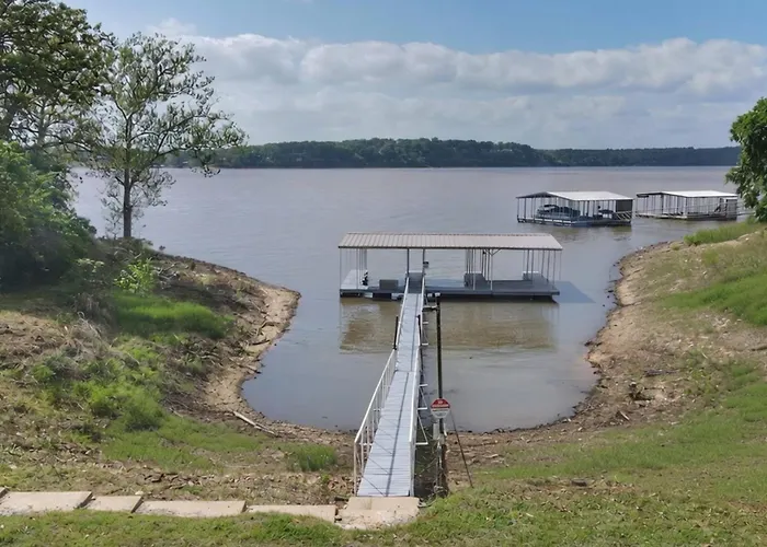 Lakefront Retreat | Hot Tub, Pool & Boat Dock