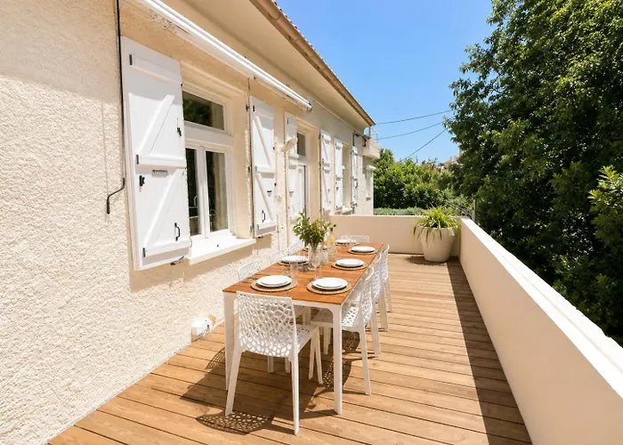 Villa Entierement Renovee Avec Piscine En Plein Coeur De Bastia - Corse