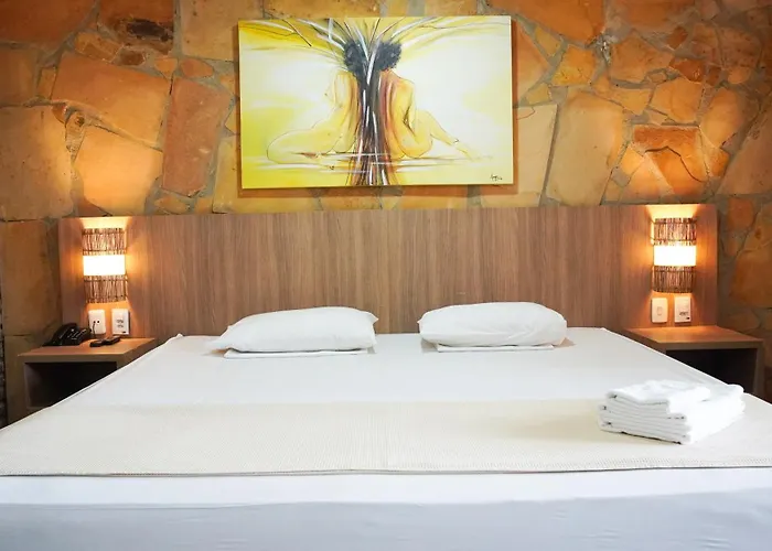 Goldmen Coliseum Beach Hotel