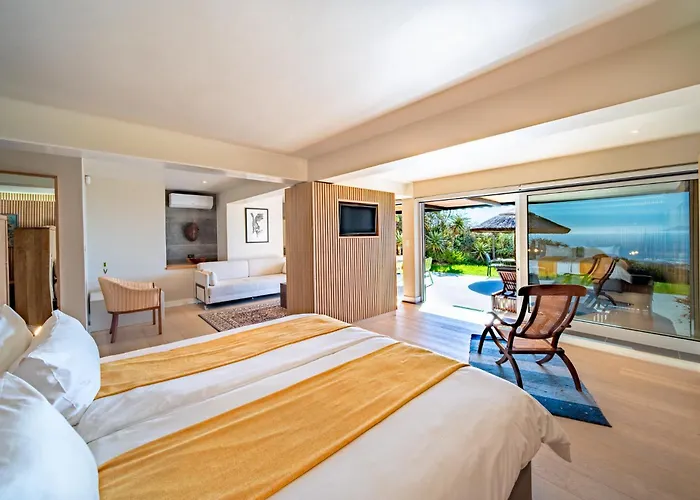 Crayfish Lodge Sea & Country Guest House