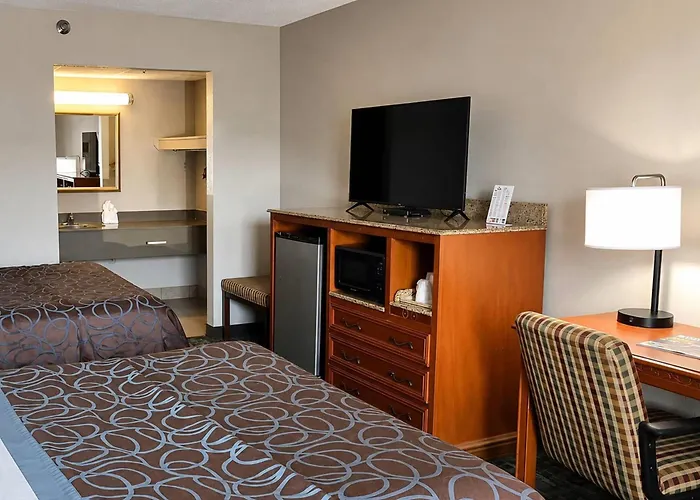 Days Inn By Wyndham Apple Valley Pigeon Forge/Sevierville