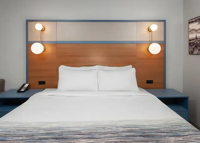Americinn By Wyndham Lake Mills