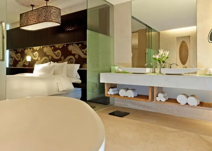 The Westin Gurgaon, New Delhi