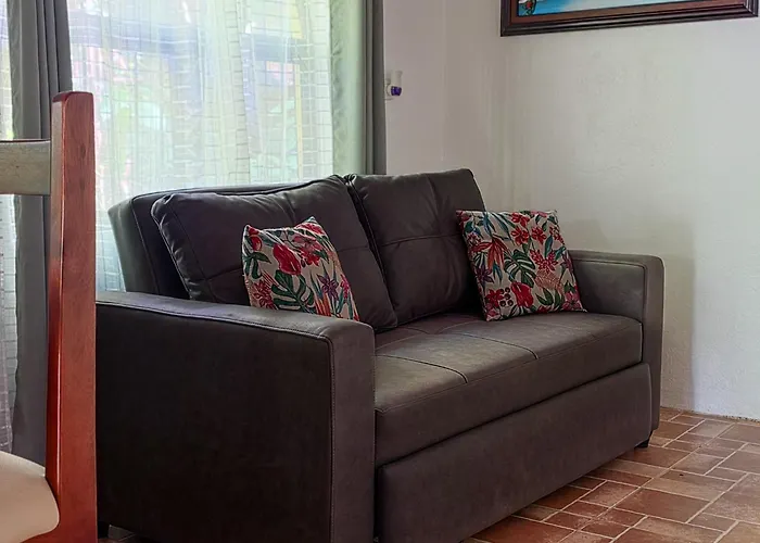 Arenal Oasis Eco Lodge & Wildlife Refuge