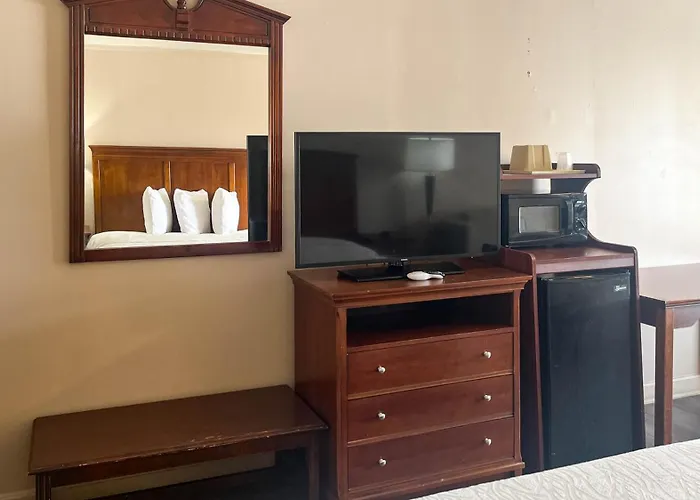 Motel 6 Williamston, Nc - Highway 17