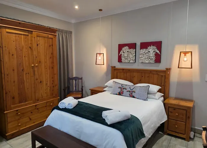 2 Owls Guesthouse