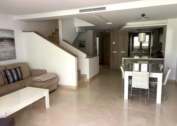 Maison Elegante Au Coeur Du Golf De La Cala