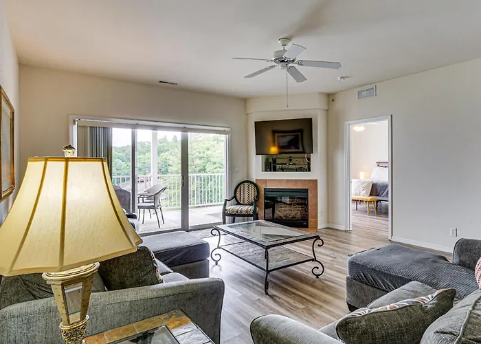 Lakefront Osage Beach Condo: Dock Your Boat Here!
