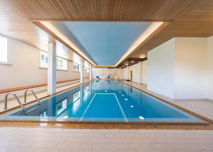 New Engadine Alpine Apartment - Pool & Sauna