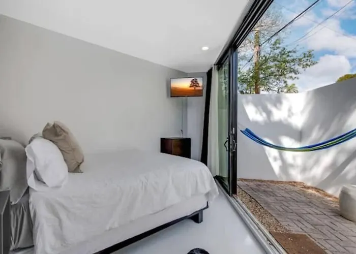 Las Olas Hammocks Unit 2 By Dream Vacation