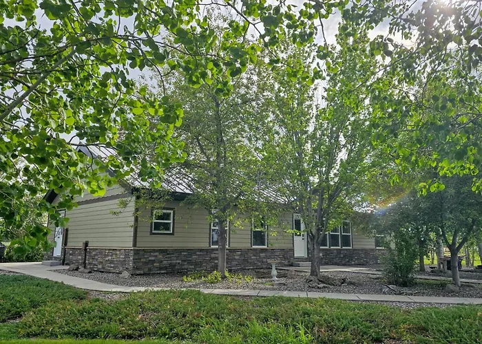 Mountain View Home On 2 Acres