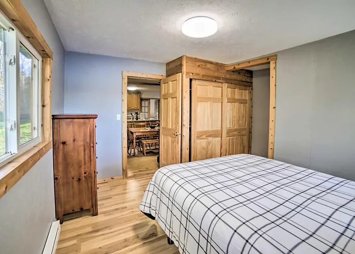 Powell Lake 'Up Badger Lodge Bnb' W/ Shared Dock
