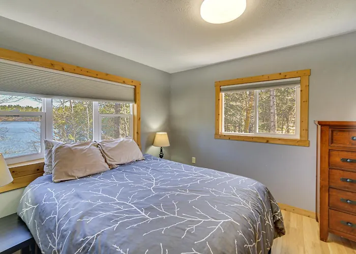 Powell Lake 'Up Badger Lodge Bnb' W/ Shared Dock