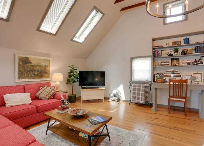 Pet-Friendly Loft Vacation Rental W/ Fire Pit!