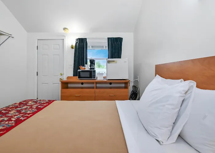 Studio Motel Of Lake George