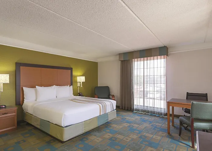 La Quinta Inn By Wyndham San Diego Chula Vista