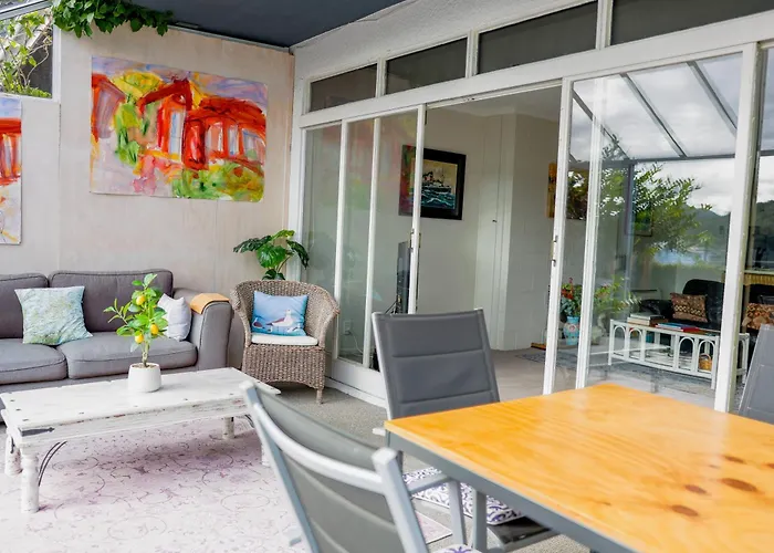 Seaview Apartment