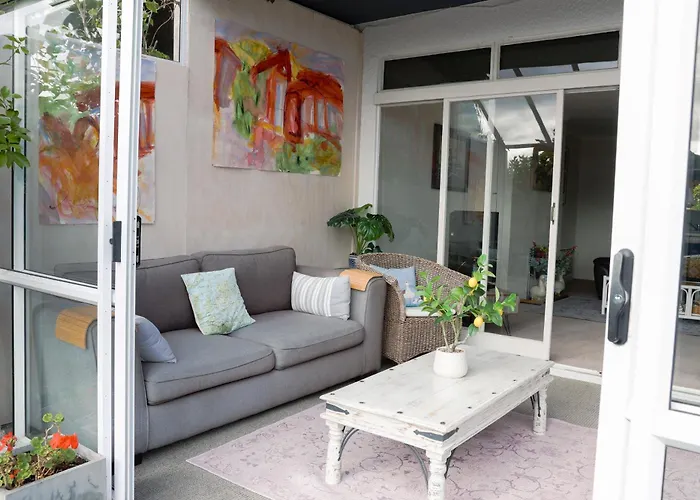 Seaview Apartment