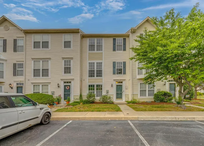 Pool Access & Deck: Bethany Beach Gem