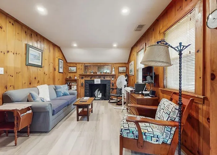 Uncle Rolfs Cozy Cottage