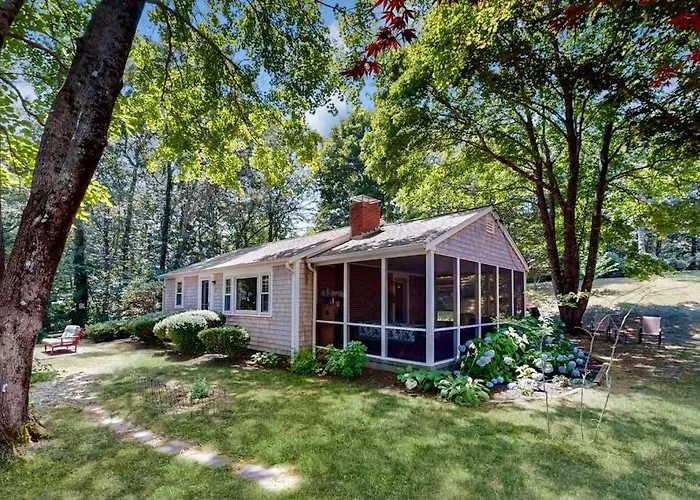 Pickerel Cove Cottage