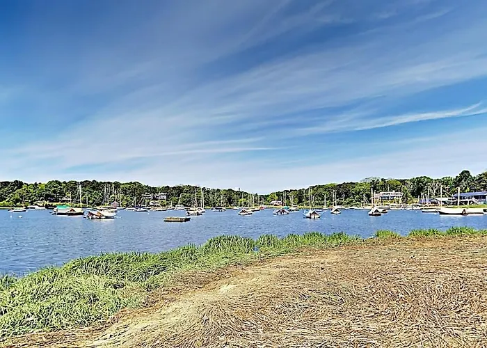 Areys Pond Point