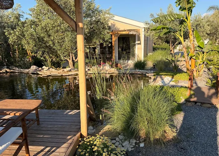 Nafplio Lodge