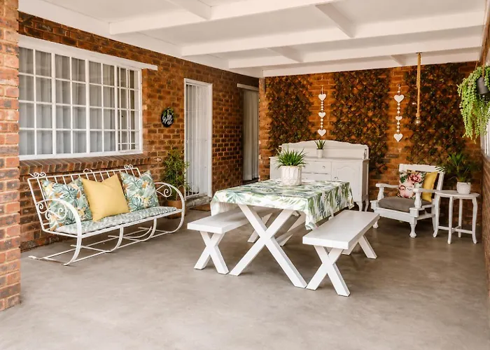 Zhantique Guest House 1- Unit 4