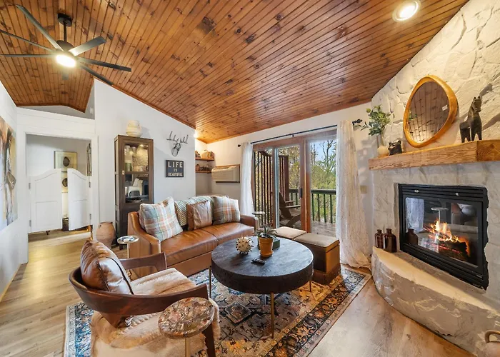 Algonquin Cottage
