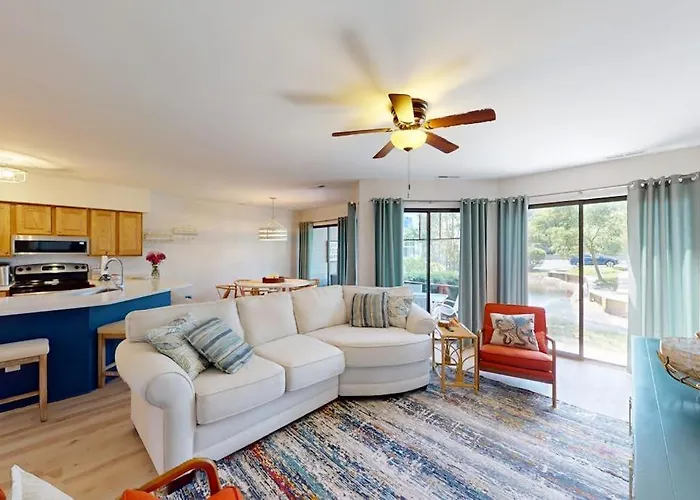 East Of The Sun --- 39620 E Sun Drive #715