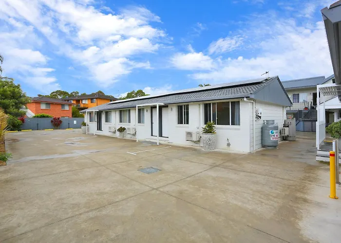 Surf Beach Motel Port