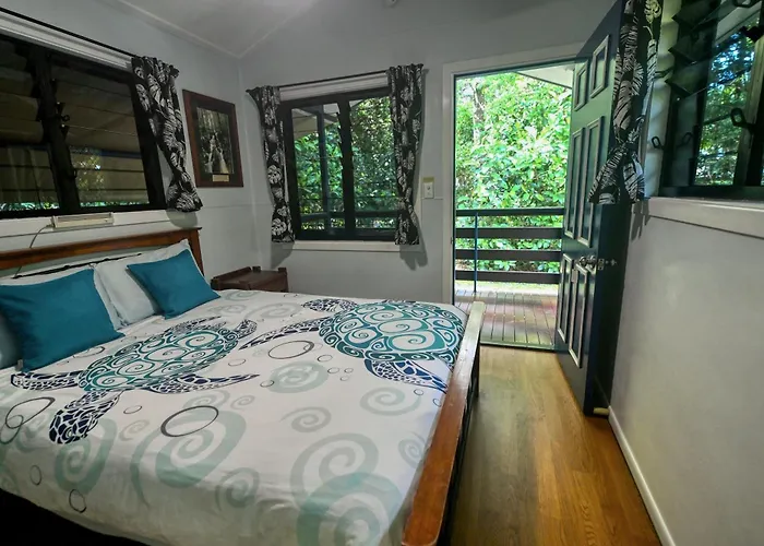 Thornton Beach Bungalows Daintree