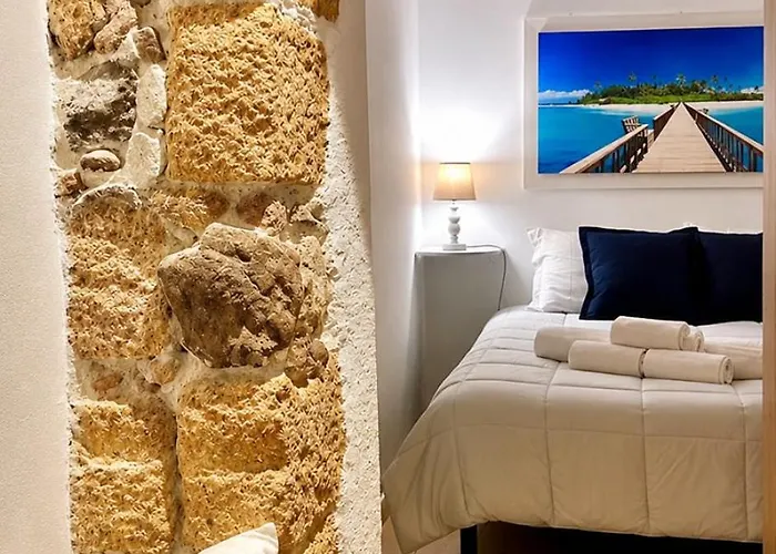 Carbonari Holiday House