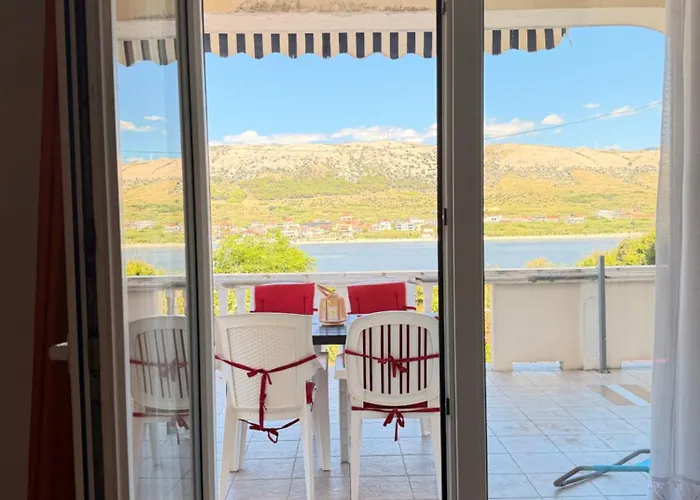 Apartments Toro Pag