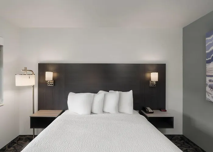 Travelodge By Wyndham Gardiner Yellowstone Park North Entr