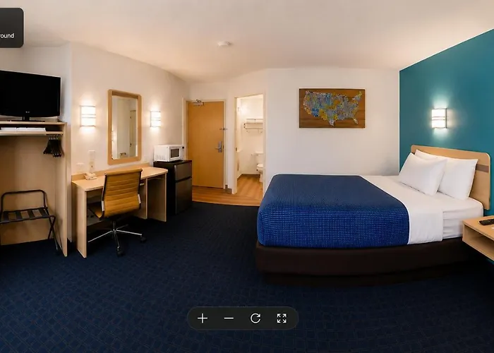 Econo Lodge Menomonie