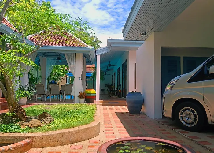 4 Bed Villa Private Pool And Bbq Jomtien Beach