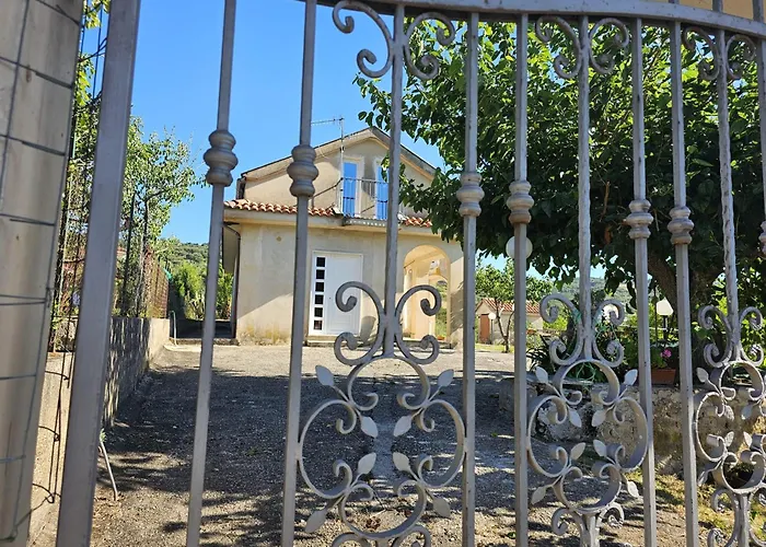 Giardino Dei Libri