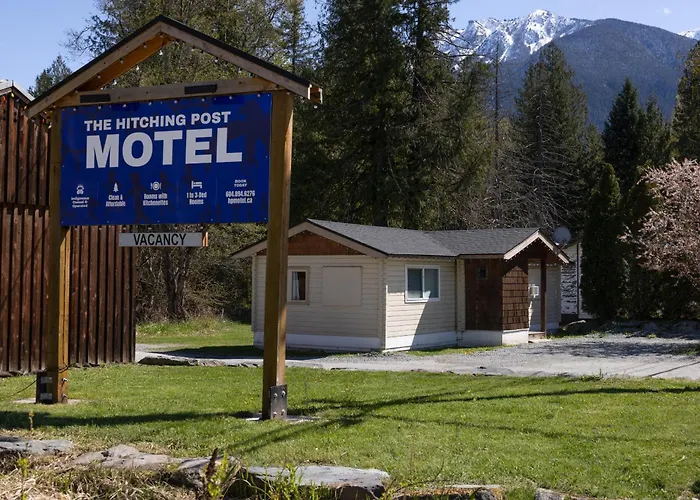 The Hitching Post Motel